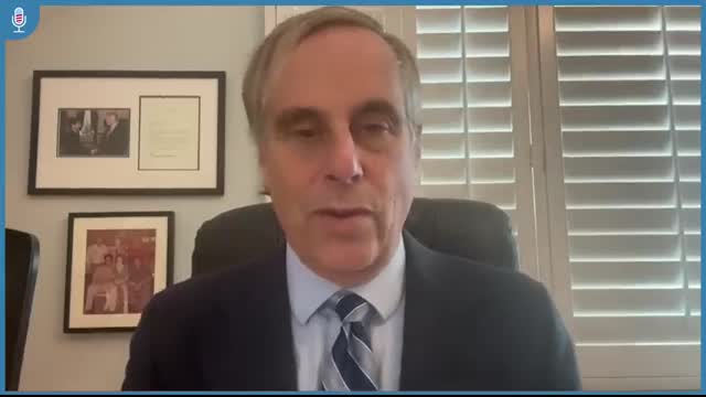 Trump ERUPTS After SHUT DOWN Over FAA Catastrophe!