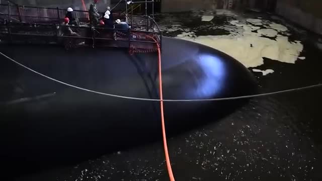 How US Navy Prepares Largest Submarine in Dry Dock