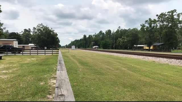 CSX Mixed Freight Train Folkston, GA 4K 60FPS