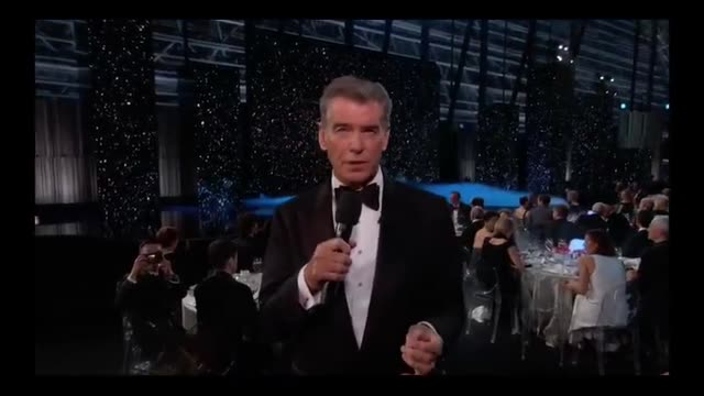 G.E.M. 【光年之外 LIGHT YEARS AWAY 】NASA 2019 Breakthrough Prize Ceremony 鄧紫棋