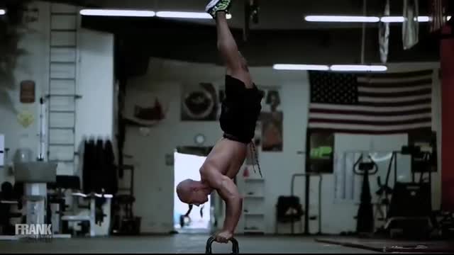 Frank Medrano - TRAIN INSANE Calisthenics Workout!!!