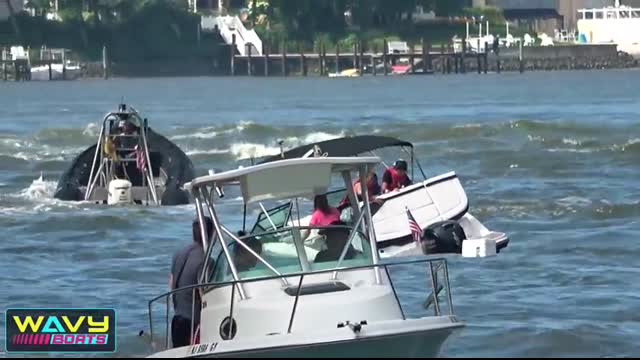 WARNING POINT PLEASANT CANAL SINKING AND STUFFINGS 2022 !!   HAULOVER INLET   WAVY BOATS