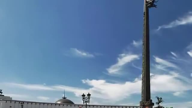 TOP 15 Tallest Statues and Monuments