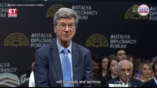 Jeffrey Sachs’ Brutal Trump Takedown Is Blowing Up the Internet, Supporters Go Silent   US News