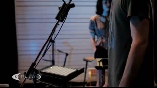 Gotye performing  Somebody That I Used To Know  Live on KCRW