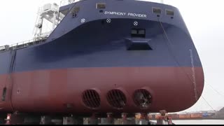 Ship Launch   10 Awesome Waves, FAILS and CLOSE CALLS