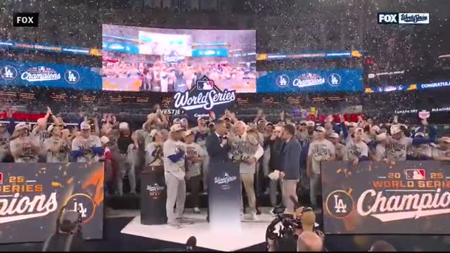 Yoshinobu Yamamoto is named 2025 World Series MVP after WINNING 3 GAMES for the Dodgers ? 山本由伸ハイライト