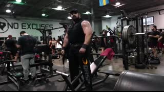 When Elite Lifters Train At Your Gym...?