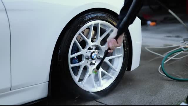 A Simple Car Wash Guide   HOW I WASH MY OWN CAR