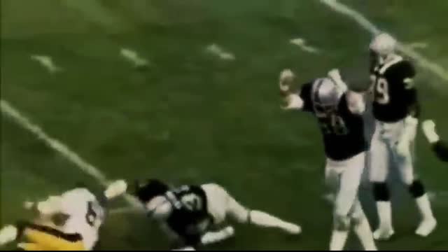 10 SCARIEST Players In NFL History