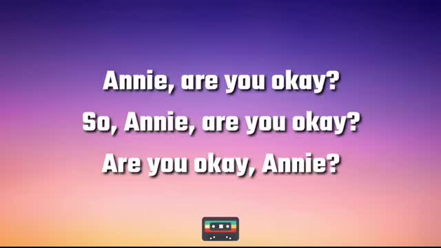 Michael Jackson - Smooth Criminal (Lyrics)