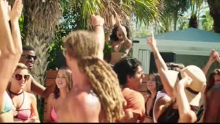 Ricky Martin - Vente Pa' Ca (Official Video) ft. Maluma