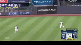 ALDS GAME 3 REACTION ⚾️ Yankees avoid sweep vs. Blue Jays & Mariners take 2-1 lead   SportsCenter