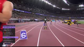 Rai Benjamin flies past competition from lane 9 to win 400m hurdles heat at worlds   NBC Sports