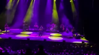 08   Hometown Girl Josh Turner