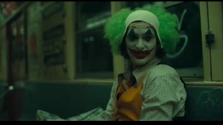 Arthur kills three guys in the subway   Joker [UltraHD, HDR]