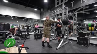 When Elite Lifter Trains At A Commercial Gyms...?