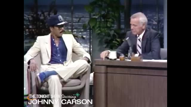 Richard Pryor Makes Emotional Return After Setting Himself on Fire   Carson Tonight Show