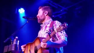 Josh Turner Hometown Girl at Billy Bob's 12.9.17