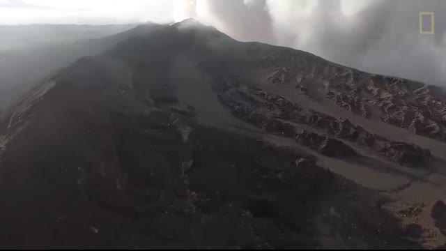 Volcanoes 101   National Geographic