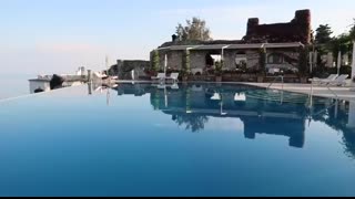 Top 10 best luxury hotels in the world