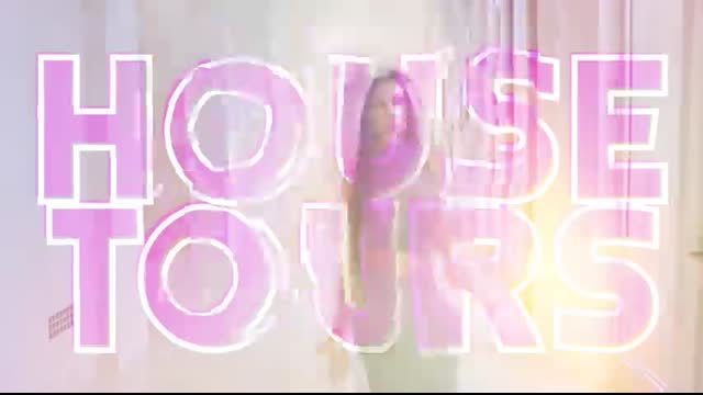 Diane Keaton   House Tour   $5 Million Brentwood Mansion & More