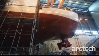 Icebreakers don't break ice the way you think ?