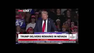Trump ABRUPTLY STOPS Speech After HUMILIATING MOMENT!