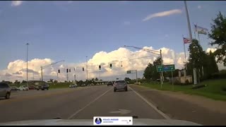 4 Teens Try Killing Cop After Chase