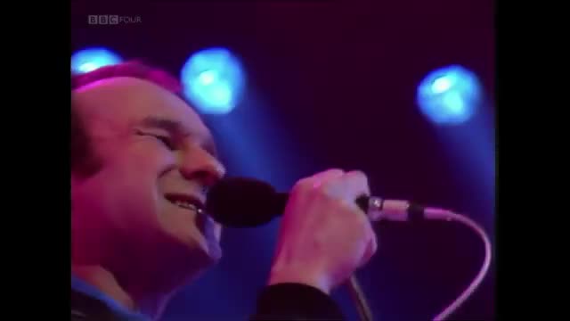 Mike & the Mechanics - Silent Running - TOTP - 06 03 1986