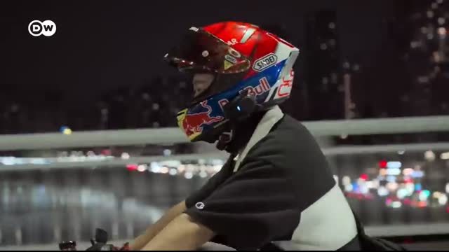 Chongqing - Nightlife in the Chinese megacity   DW Documentary