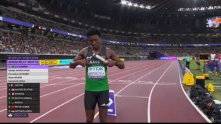 Catastrophe! Collision at baton exchange nearly dooms USA men in shocking 4x400m relay   NBC Sports