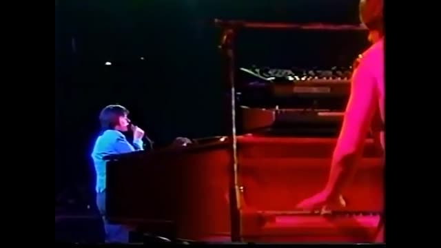 Journey with Steve Perry  Faithfully , Live In Tokyo, año 1983.