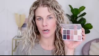 APPLY YOUR EYESHADOW PERFECTLY EVERY TIME!