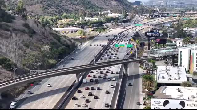 La Mesa police officer, driver killed in I-8 East crash ｜ 11 a.m. update