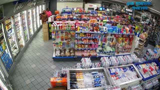 STORE PIRATES FAILED   THIEVES CAUGHT ON CAMERA   STEALING FAILED   GAS STATION THIEVES