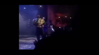 Eddie & Gerald Levert - Baby Hold On To Me LIVE at the Apollo 1992