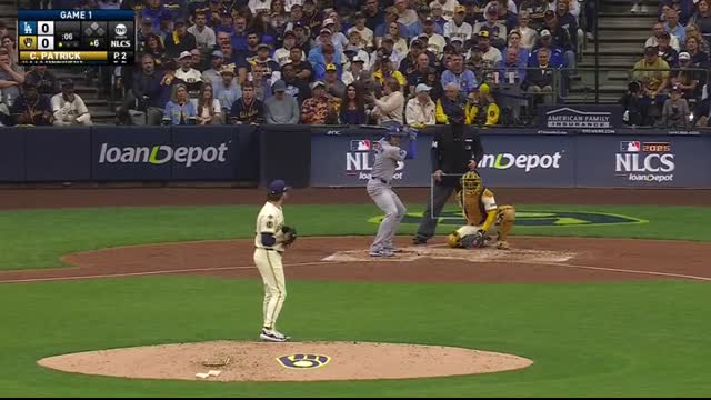 Freddie Freeman breaks the scoreless tie in 6th with his first home run of the Postseason! ?